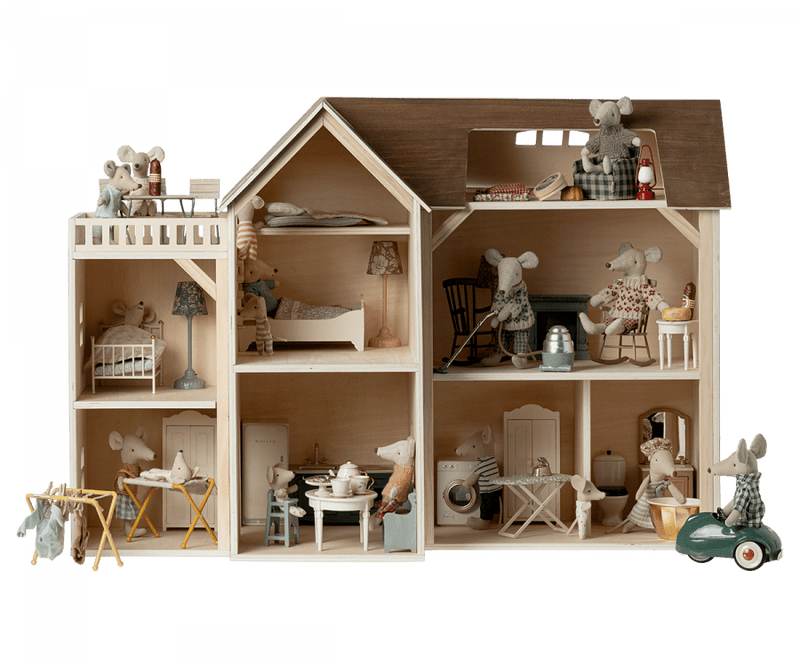  Maileg Dollhouse - Mouse Hole Farmhouse 