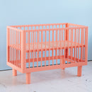 Karl & Fric Nox Ledikant 60x120cm - Pink via Kidsbarn.nl