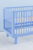 Karl & Fric nox ledikant / cot blauw via Kidsbarn.nl