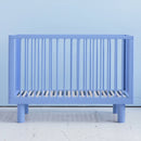 Karl & Fric nox ledikant / cot blauw via Kidsbarn.nl