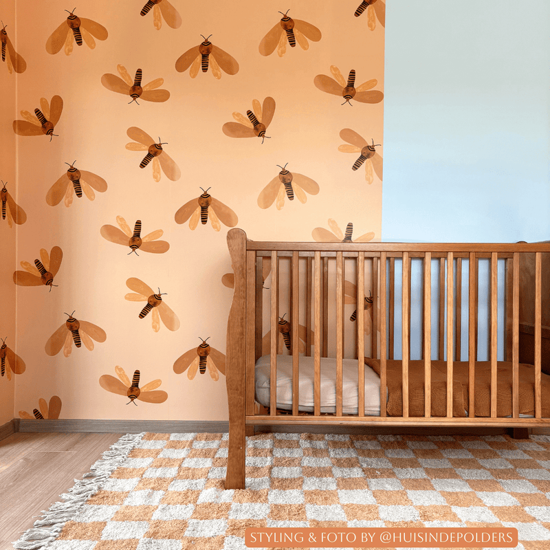 Behang Play at Slaep - Moth Sun - Aniek Bartels