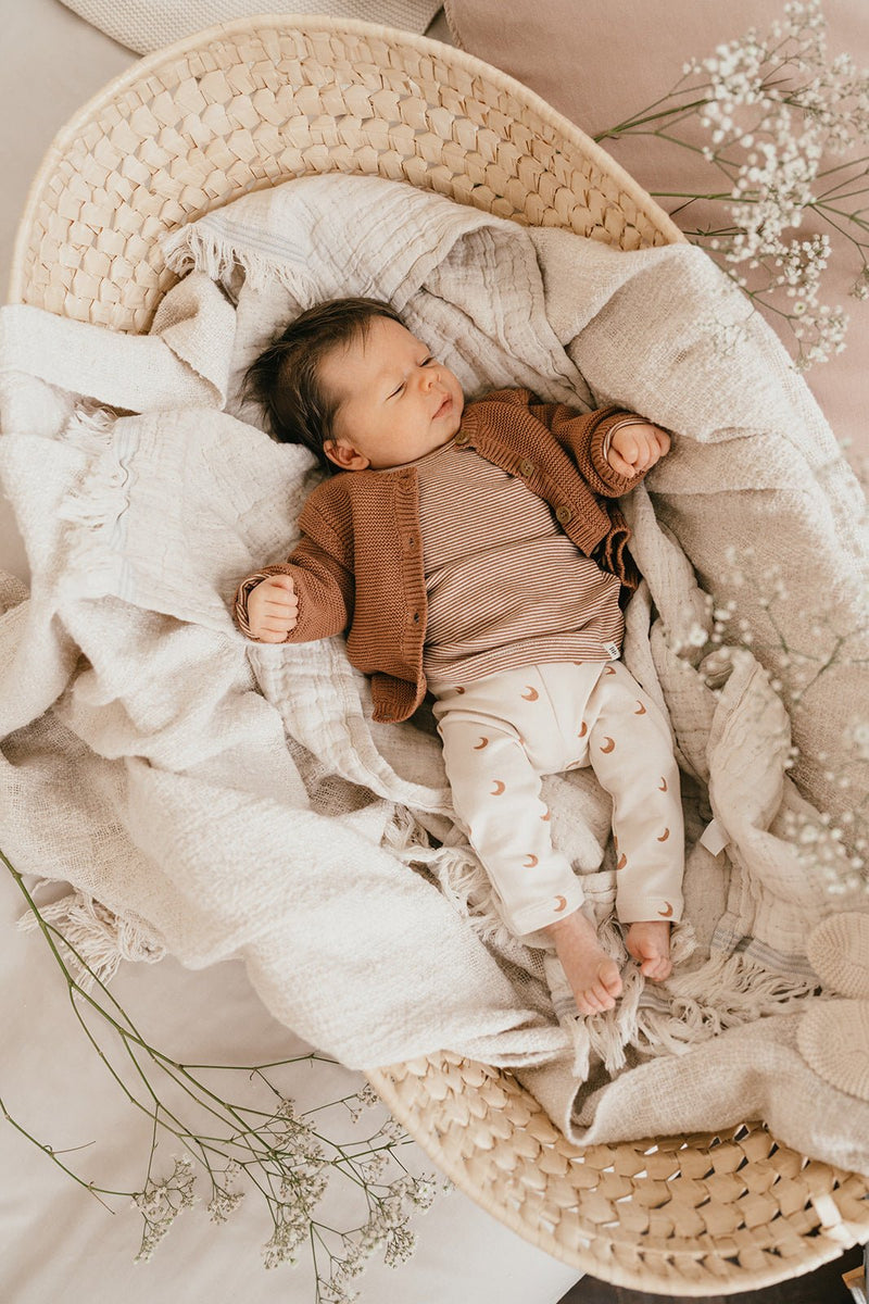 A Tiny Story - Knitted baby cardigan - Mocha