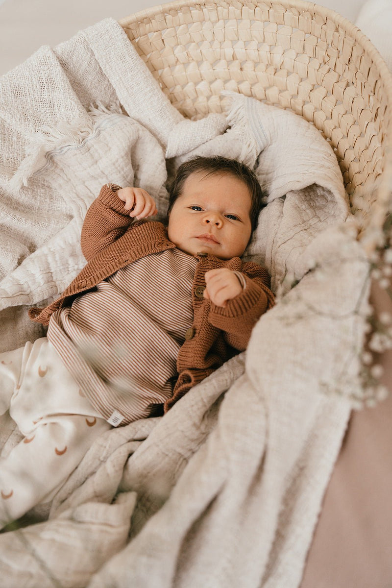 A Tiny Story - Knitted baby cardigan - Mocha