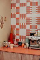 Behang Play at Slaep - Blocks Two Tone - Sabine van Vessem 
Grafisch geblokt behang in oranje, beige en roze tinten voor een frisse kinderkamer, tienerkamer, speelkamer of waar dan ook in huis