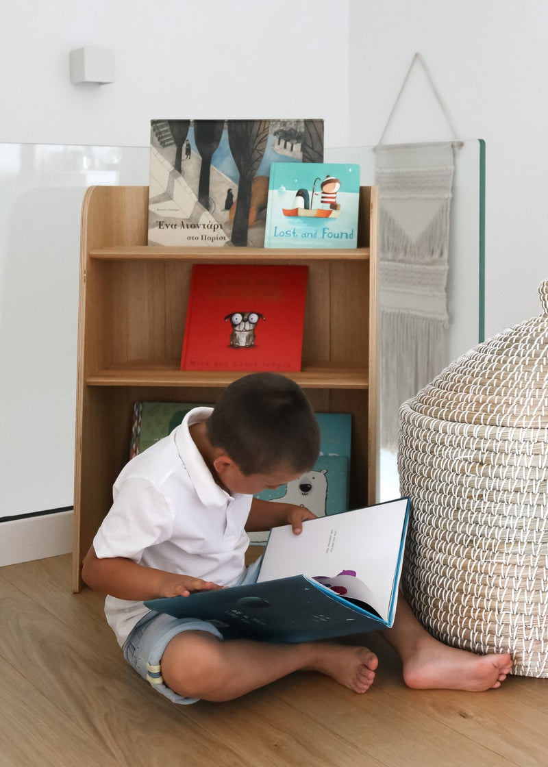 Curve Lab - Curvy Bookshelf/bookcase