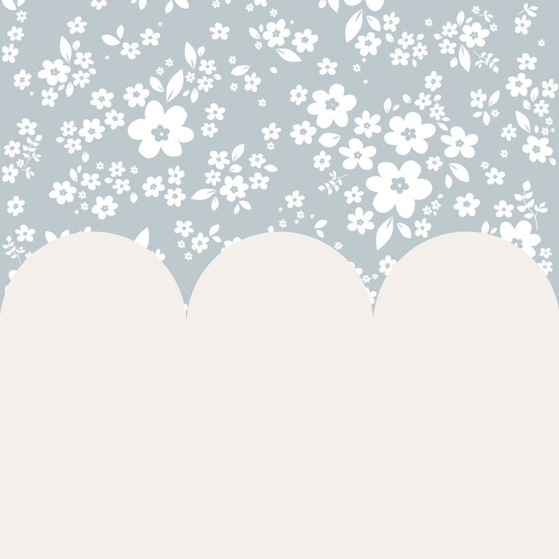 Behang Dekornik -  Lace Meadow - Blue/Milky