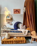 Leo & Moon Rotan Peuterbed/Juniorbed 'Sunny' (rond)