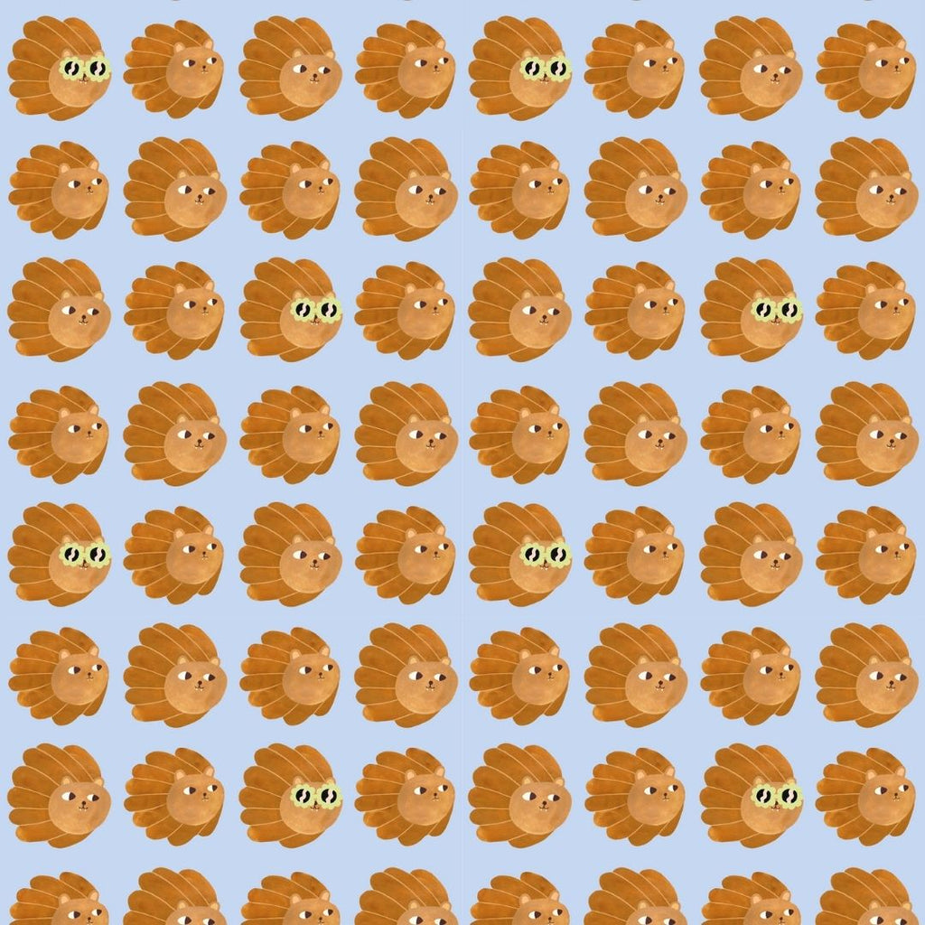 Tapetenbeispiel Meet Me at the Wall – Löwenköpfe Blau – Aniek Bartels