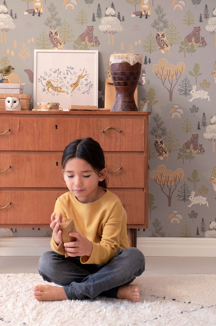 Majvillan bosdieren behang voor de kinderkamer grijs jongens