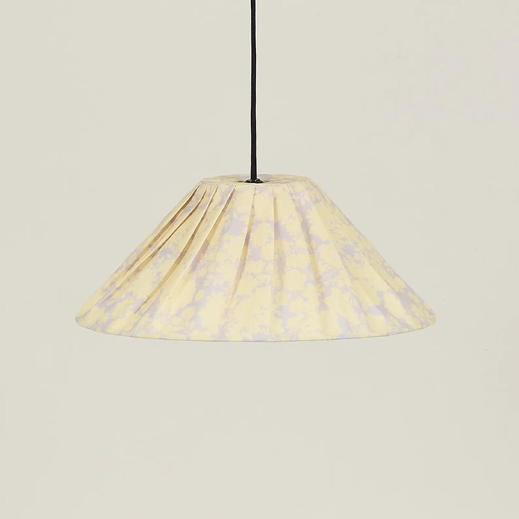 Nobodinoz Ava Lampenschirm Gelbe Blumen Ø50 – Hängelampe aus plissierter Baumwolle