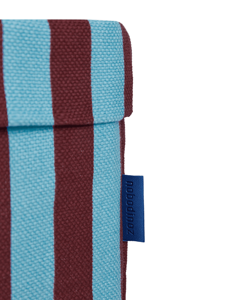 Nobodinoz - Vibes-Kollektion - Runder großer Aufbewahrungskorb - Burgunderrot/blau gestreift