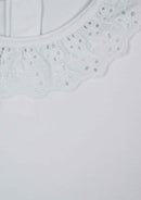 Due etichette - Shortsleeve in pizzo di fiori