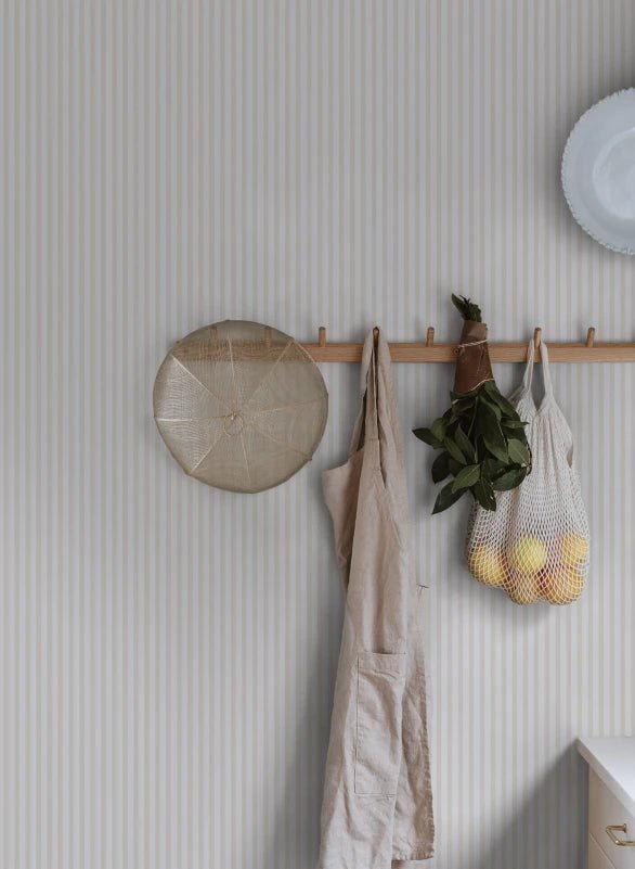 Wallpaper Sandberg Estelle, Sandstone – Striped wallpaper
