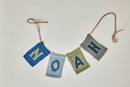 Smallstuf - Leren koord met gebreide letters (zelf samenstellen) - Kidsbarn Smallstuff Kidsbarn __label:NieuwBabynieuwLetter A Blauw