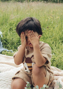 Two You Label short met zakjes aan de zijkant voor jongens kleur Honey zomer te koop bij kidsbarn 