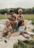 Two You Label, Tommy katoenen zomer chino in de kleur Honey voor jongens. Te koop bij Kidsbarn.