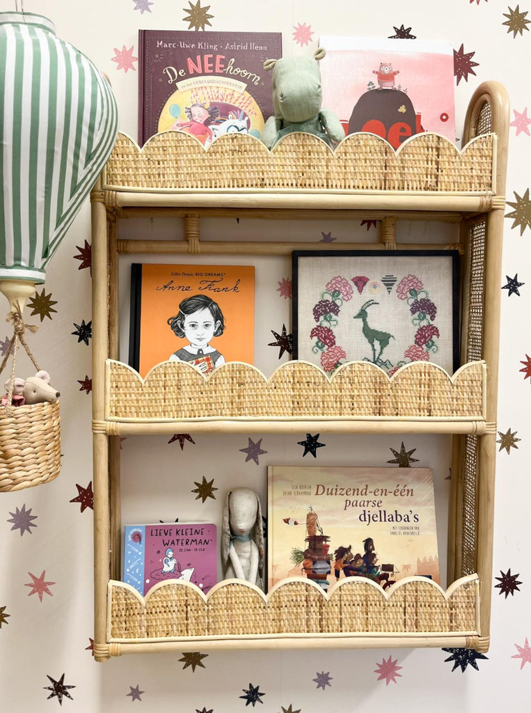 Leo & Moon - Rotan boekenrekje wandrek