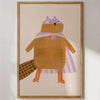 Poster kinderkamer Super Hero Bever in houten lijst aan lichte muur met zachte schaduw.