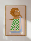 Skating Lion on Step poster ingelijst – leeuw illustratie voor kinderkamer in Scandinavische stijl