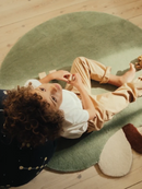 Ferm Living Tappeto Apple Tufted Tea Green – Tappeto di lana per cameretta | Tappeto da gioco di design giocoso