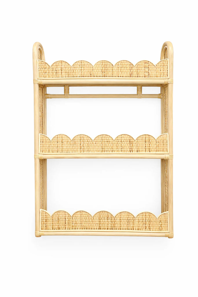 Rotan wandrek van Leo & Moon met geschulpte rand en mooi rondingen. Leuk voor boekjes en accessoires