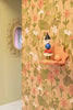 Meet Me at the Wall - Blooming danesies - Warm beige - Lotte Dirks