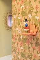 Meet Me at the Wall - Blooming danesies - Warm beige - Lotte Dirks