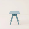 Growing Green kinderbureau Baltic Blue van Nobodinoz met houten frame en opbergplank