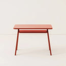 Nobodinoz Growing Green kinderbureau Red van massief eikenhout met opbergplank onder het blad