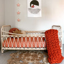 Leo & Moon Rotan Peuterbed / Juniorbed Linn