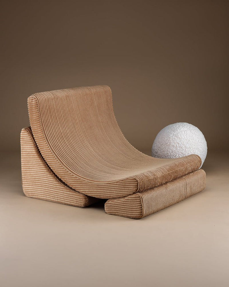 Wigiwama – Toffee Moon Chair