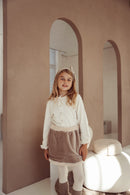 Due etichette - due in una gonna di bacche - Taupe