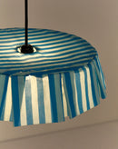  Blauwe gestreepte stoffen lampenkap die zacht oplicht als de lamp aan is