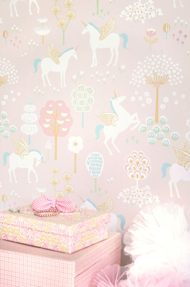 Majvillan unicorn behang voor de kinderkamer roze meisjes 